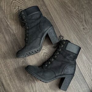 Timberland Earthkeepers Ortholite Glancy 6 Inch Women's Boots -  SIZE 8.